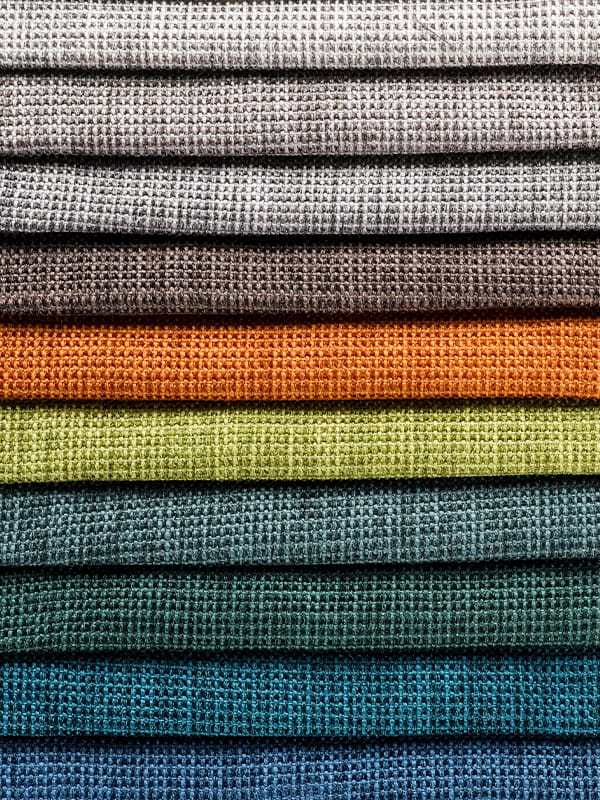 Pávová pohovka chenille tkanina